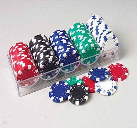 100PCS 11.5g Poker Chips in a clear plastic tray